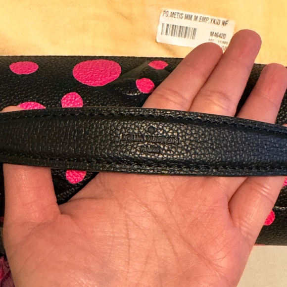 Louis Vuitton Black and Pink Crossbody Bag - Picture 11 of 16